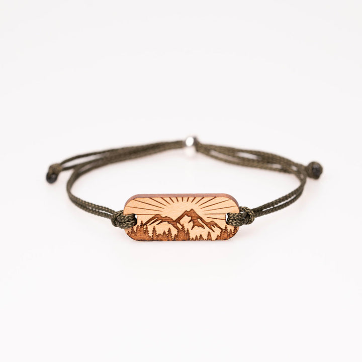 Berg und Natur Motiv Holzschmuck Armband aus Kirschholz für Frauen und Herren 